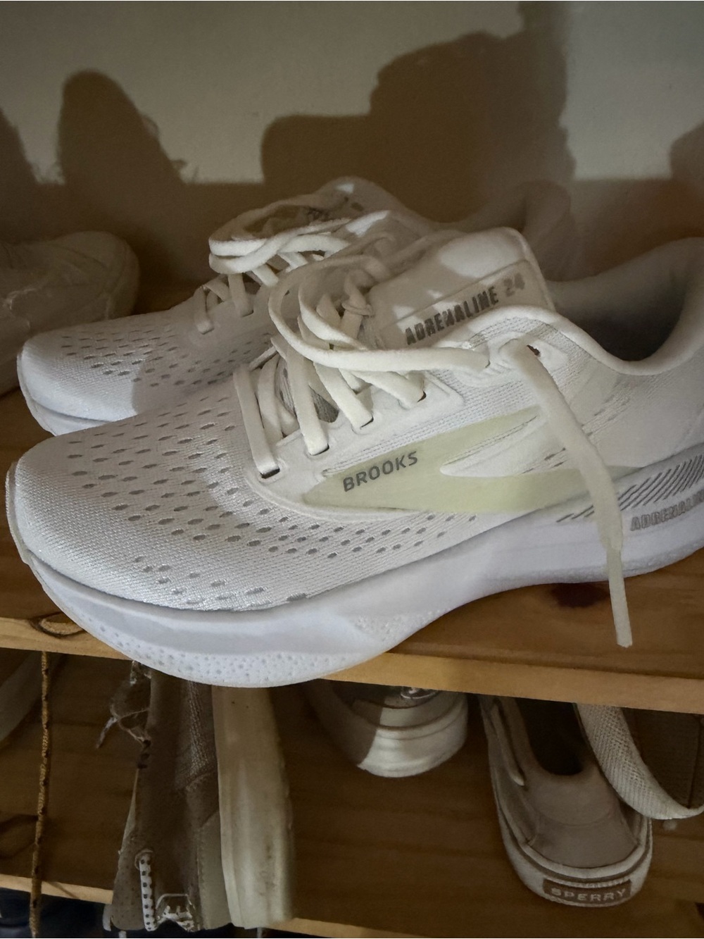 Brooks Adrenaline GTS 24 Women's Running Shoes in White with Pale Yellow Accent